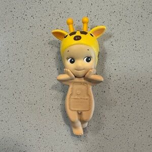 Authentic Sonny angel giraffe hipper